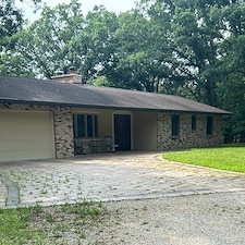 Bringing-a-driveway-and-patio-back-to-life-with-an-exterior-cleaning-in-Metamora 3